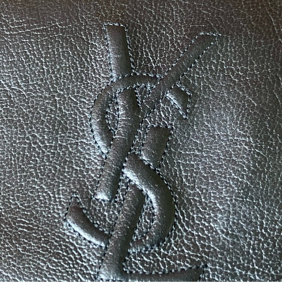 YVES SAINT LAURENT WALLET❤️ - Picture 3 of 10